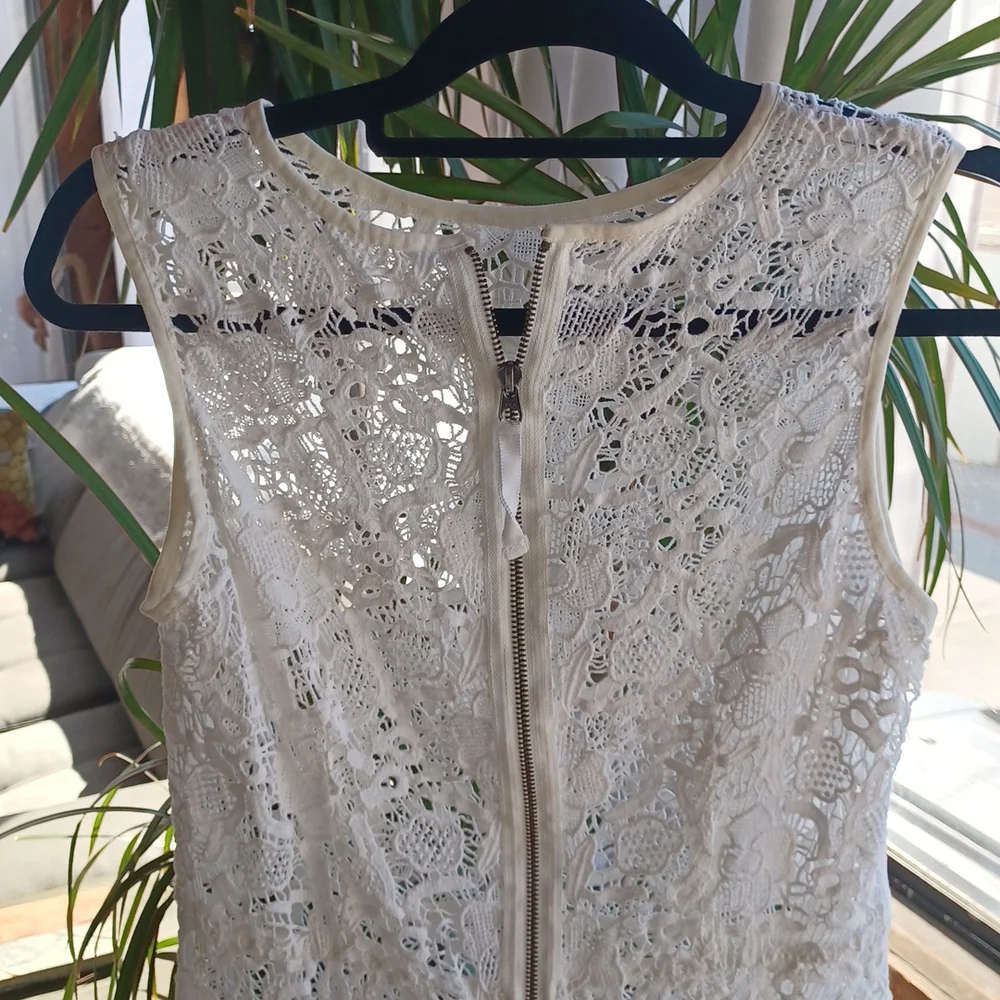Cabi brand White Lace - Picture 3 of 4